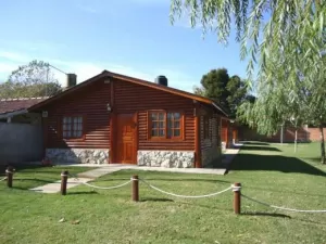 Chalet tipo cabañas