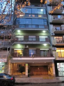 4amn Impecable C/Cochera Balcon Corrido