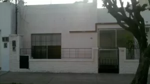 DOS CASAS EN UN MISMO LOTE