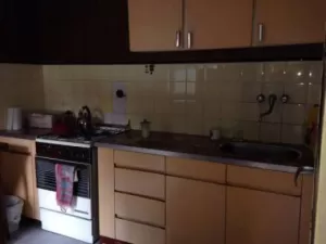 HERMOSA PROPIEDAD EN CASTELAR CODIGO VE 01