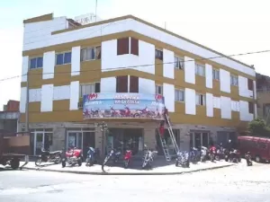 Edificio Karina Piso 1ºE