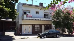 P´H PLANTA BAJA Y ALTA 3 DORMIS FRENTE BALCON