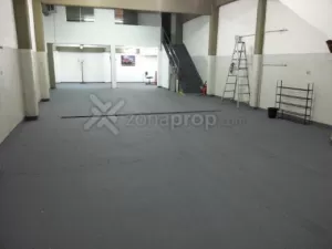 LOCAL COMERCIAL EN EXCELENTE ESTADO Y UBICACION S/ EXPENSAS