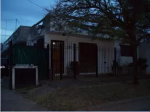 Ituzaingó norte: PH al frente 3 amb.