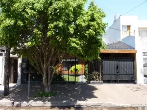 Excelente Casa en Lote Propio