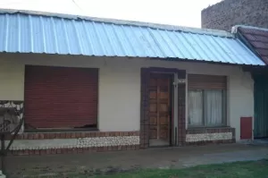 V. Luzuriaga Casa 3 amb 140 m2 lote 12x19