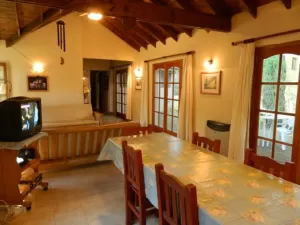 CASA EN CARILO PARA 8 PERSONAS