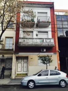 Excelente 1 ambiente Cerca de la UBA Hospital de clínica y c