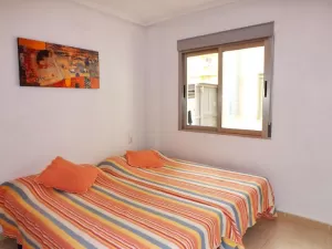 Piso en Alquiler en Torrevieja casi a estrenar