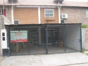 ALQUILO CASA NEUQUEN
