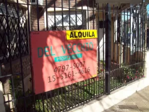 EXCELENTE CASA ALQ