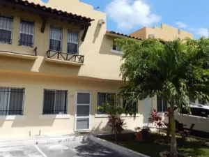 CASA EN RENTA REAL IBIZA PLAYA DEL CARMEN