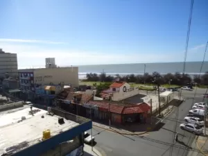 Departamento 2 y 34. Vista lateral al mar!!