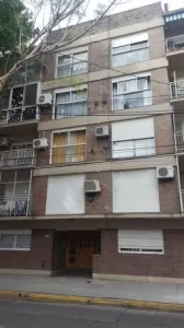 Depto. 2 ambientes al frente