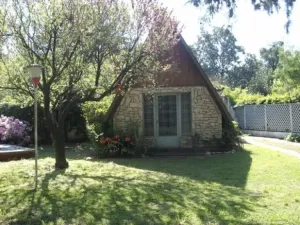 VENTA- PARQUE LELOIR- CASA SOBRE CALLE LOS RESEROS. 877