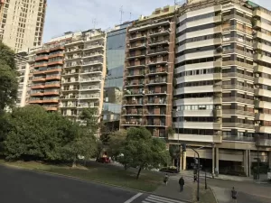 SEMIPISO SOBRE AV. LIBERTADOR