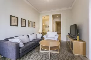 Bien ubicado Piso con 2 habitaciones