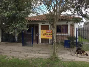 Amplia Casa en Calle Presa N° 211, Glew, Alte Brown