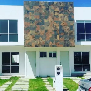 Casa Cerca de Bosque Real
