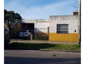 CASA 3 AMBIENTES EN LOTE PROPIO EN SAN MARTIN