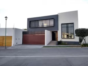 Hermosa casa en Renta Cañada del Refugio