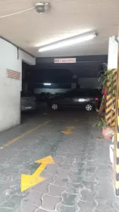 Playa estacionamiento y espacio aereo