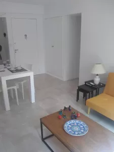 Magnífico Departamento de Dos Ambientes Reciclado a Nuevo