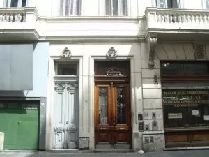 PH DE 4 AMB. CON PATIO Y TERRAZA
