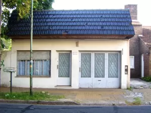 Olivos Casa 3 amb.- Lote propio-