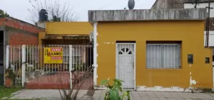 Vivienda + Depto sobre Ascasubi, a cuadras de Estación Glew