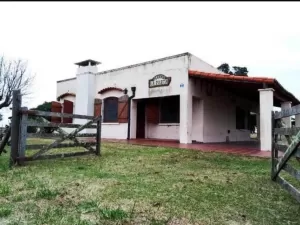 Venta de Parador con vivienda en Miramar sobre ruta 88