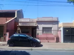 Casa 4 ambientes en venta
