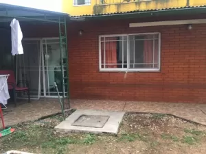 PH AL FONDO EN 2 PLANTAS EN CASEROS