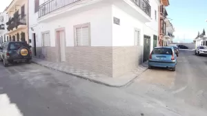 Bajo de estreno y amueblado