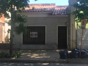 Casa ubicación Óptima para REFACCIONAR