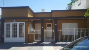 CASA 120M2CUB EN LOTE DE 320M2 VILLA BOSCH