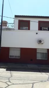 5 AMB CASA 130 m2 cub 2 bñ Patio y Tza