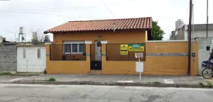 Vende casa 2 dormitorios