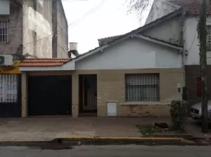 CASA 5 AMB 2 PLANTAS - VILLA BALLESTER CENTRO