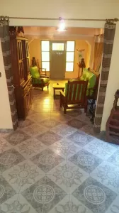 casa 3 amb+2 dptos 3 amb.+local