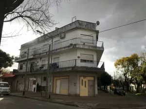 Venta Departamento de 3 amb Jose Leon Suarez