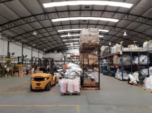 EXCELENTE PLANTA INDUSTRIAL 3.175 M2 CUBIERTOS  Y 460 LIBRES