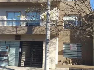 VENTA - DEPARTAMENTO EN PLANTA BAJA - MUY BUEN ESTADO
