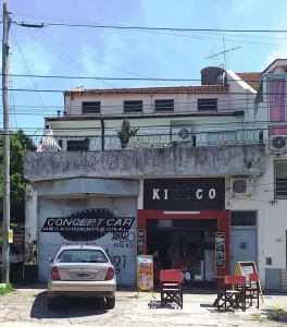 Venta en Block 2 Locales Más Departamento de 4 Ambientes en
