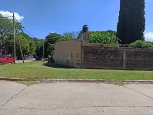 CASA 3 AMBIENTES C/COCHERA PONTEVEDRAA