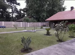 CHALET DE 5 AMB. 1200 MTS.2. C/COCHERASMERLO