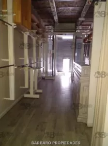 BARBARO ALQUILA LOCAL EN LA PEATONAL BELGRANO SAN MARTIN