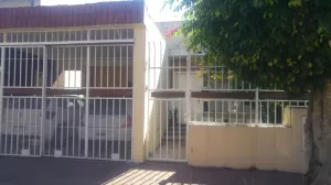 Casa de cuatro ambientes en Haedo Sur