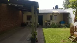 Excelente Casa sobre Carriego 426, ciudad de Glew