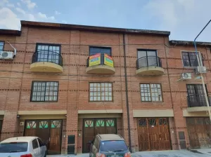 DUPLEX 4AMB C/GARAGE MARTIN CORONADO